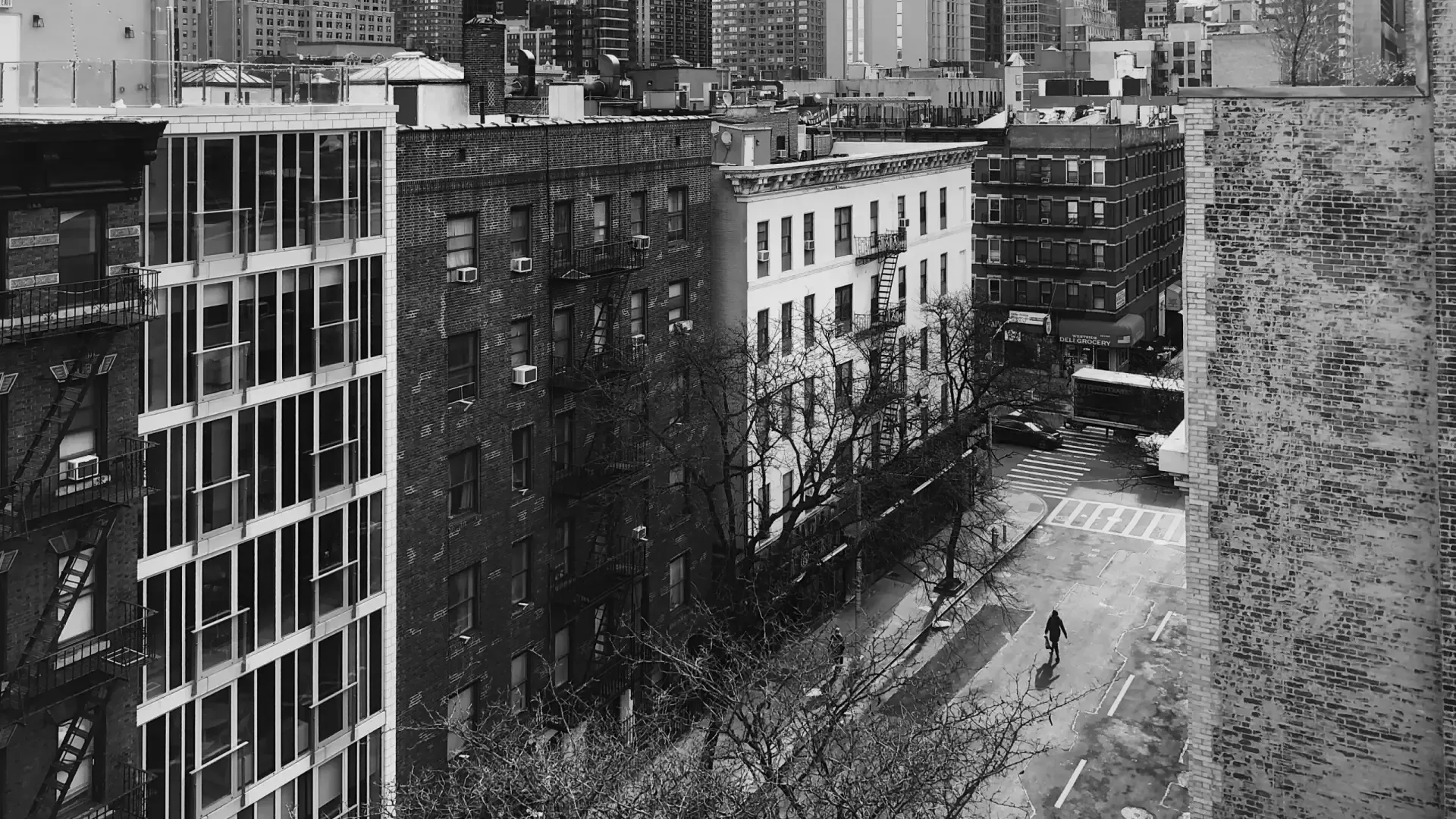 jon-tyson-Wjj5wc4GNwE-unsplash